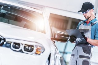 beräkna värdet på bilen